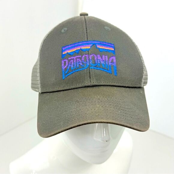 Patagonia Gray Purple Mountain Embroidered Mesh Snap Back Trucker Hat - Picture 2 of 16